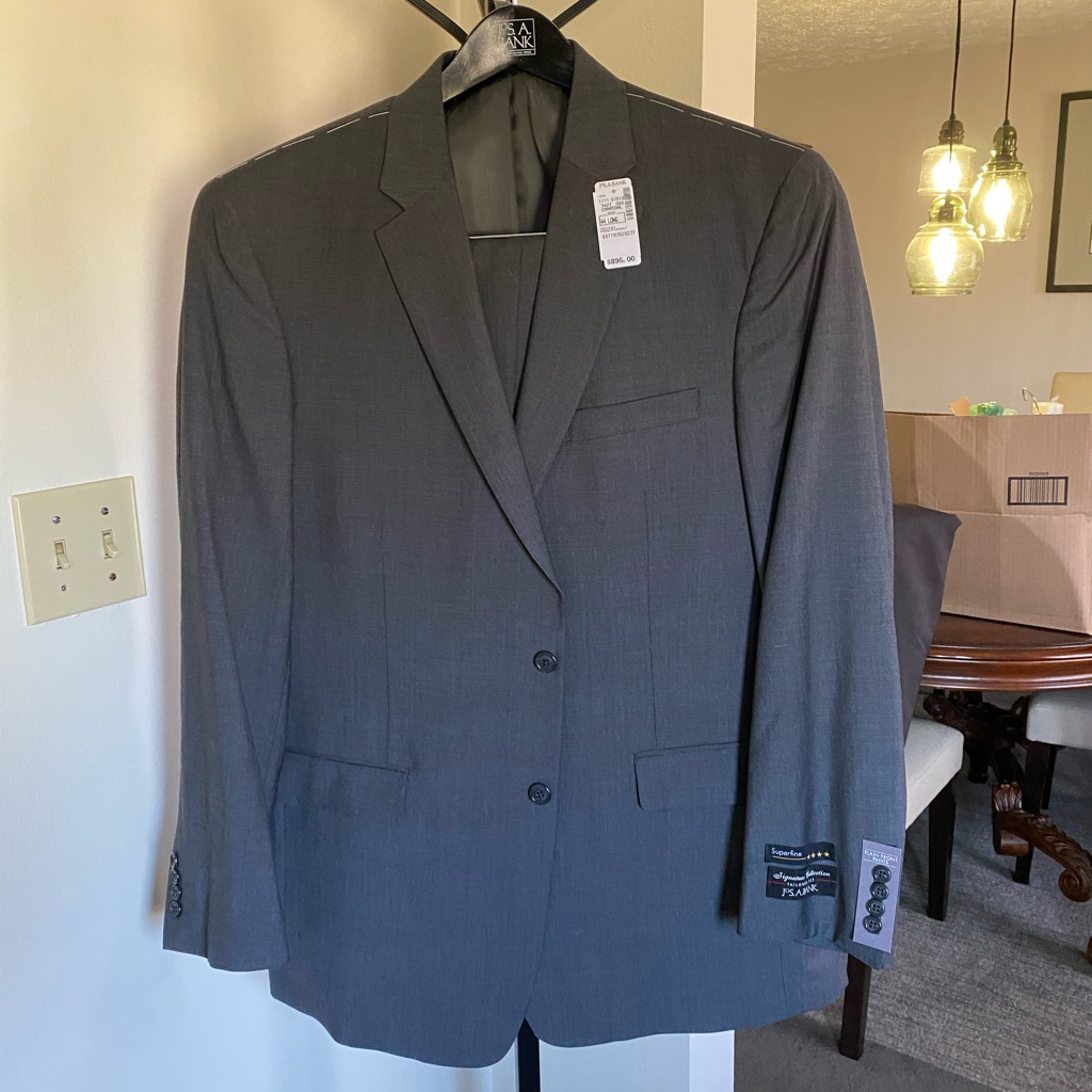 Nwt Men’s, 44 Long, Gray, Jos A Banks Suit